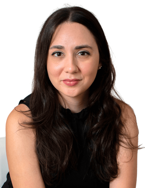 Juliana Chiva Mangabeira - Sales Coordinator